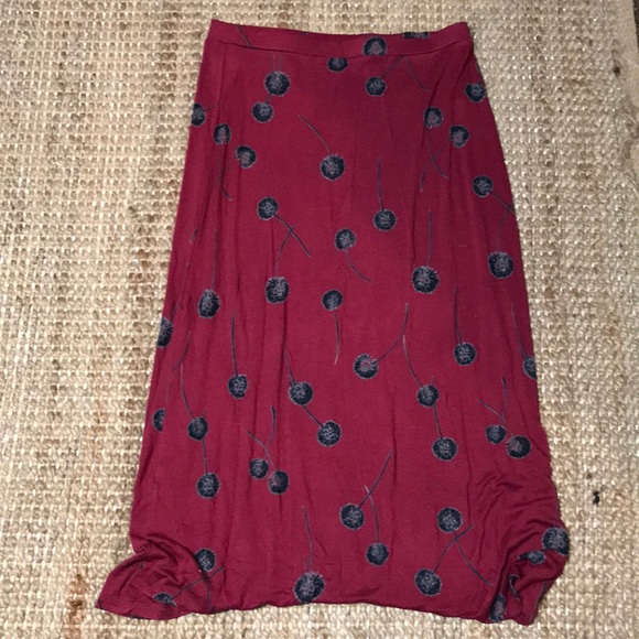 Abound Dresses & Skirts - Mid calf burgundy skirt
